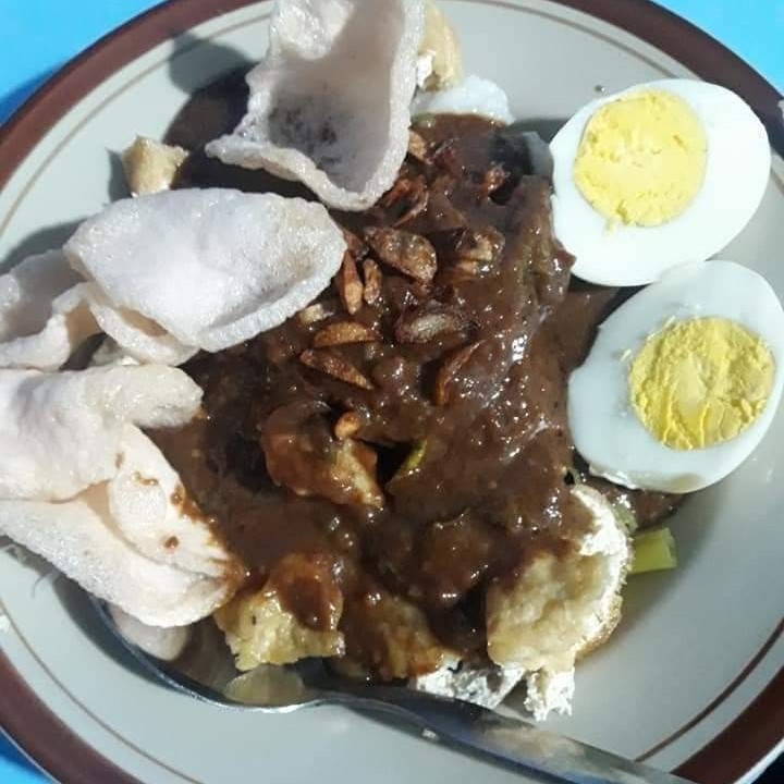 Gado-Gado Ulek