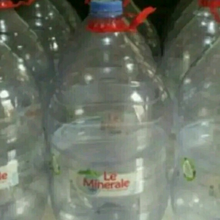 Galon Kosong Le Mineral