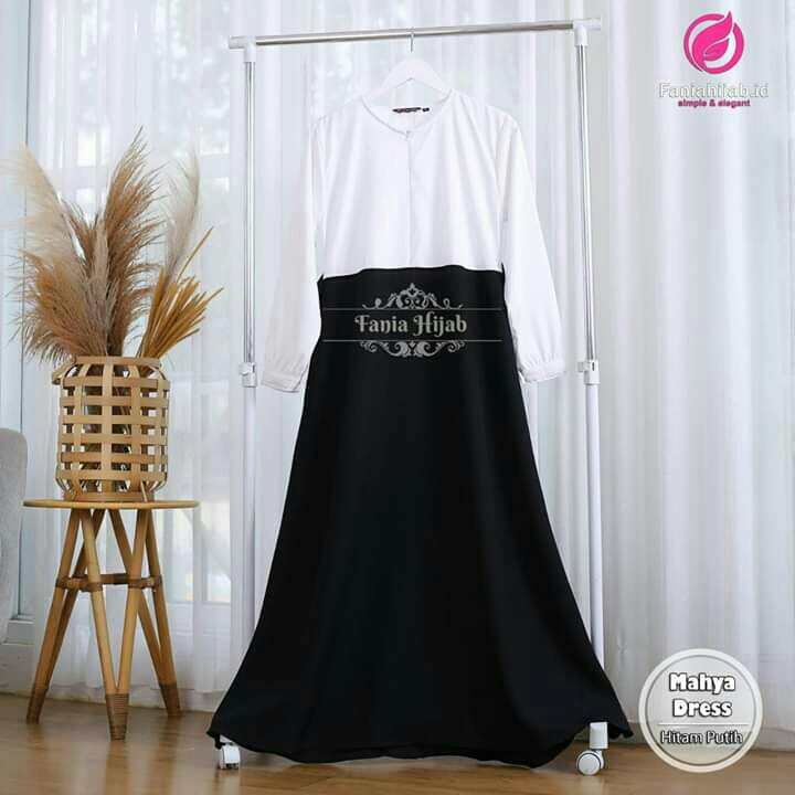 Gamis Hitam Putih