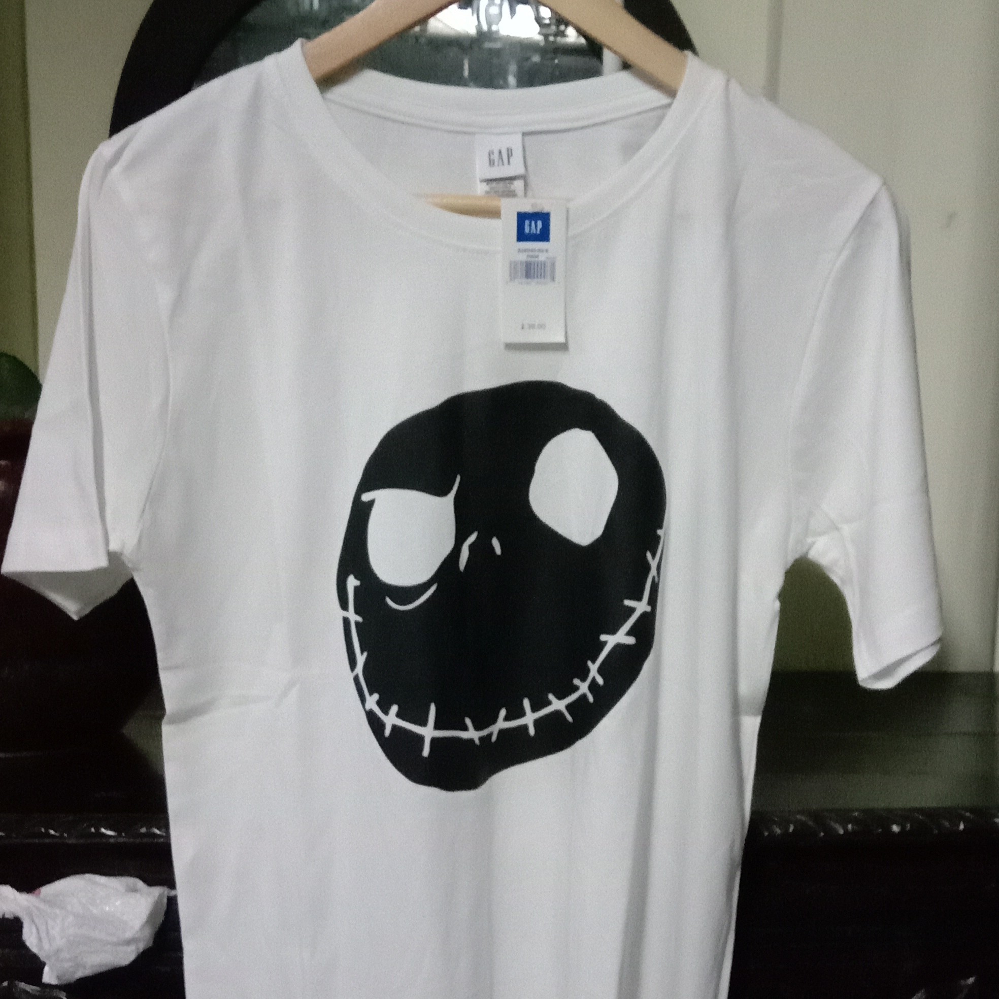 Gap T Shirt