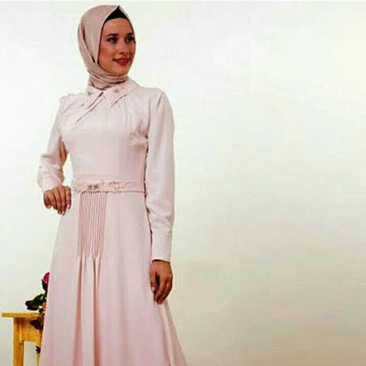 Gaun Sifon dan Jilbab