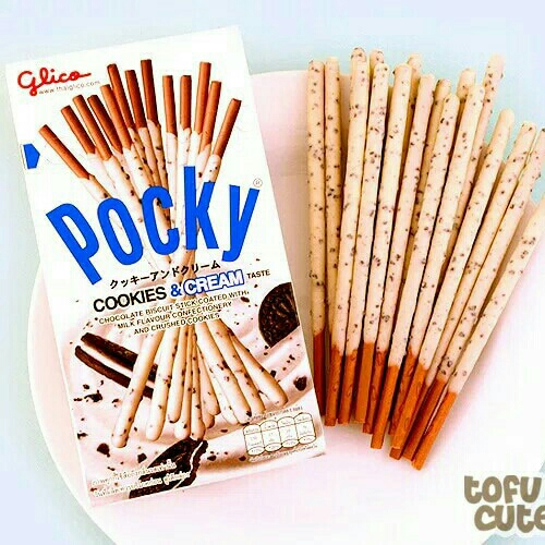 Glico Pocky Cookies Cream 40 Gr