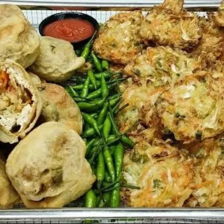 Gorengan Bakwan Dan Gehu