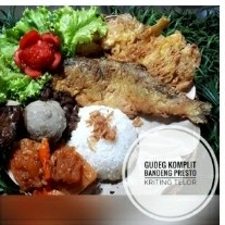 Gudeg Komplit Bandeng Presto Pedas Kriting Telor