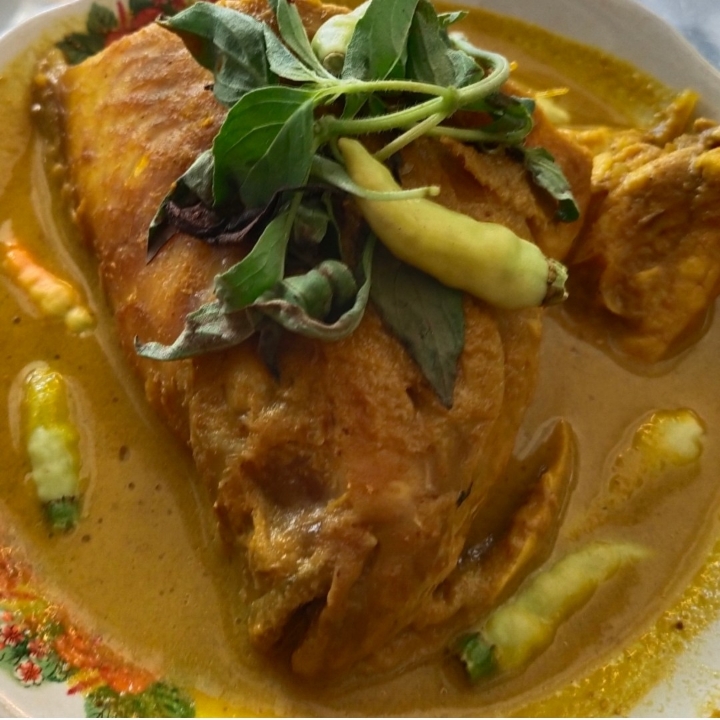 Gulai Kepala Ikan Nila