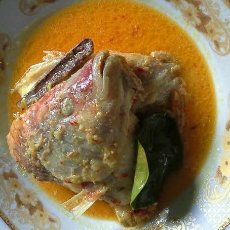 Gulai Kepala Ikan Nila