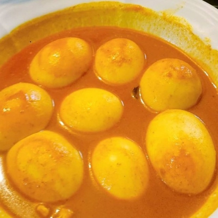 Gulai Telor Bulat