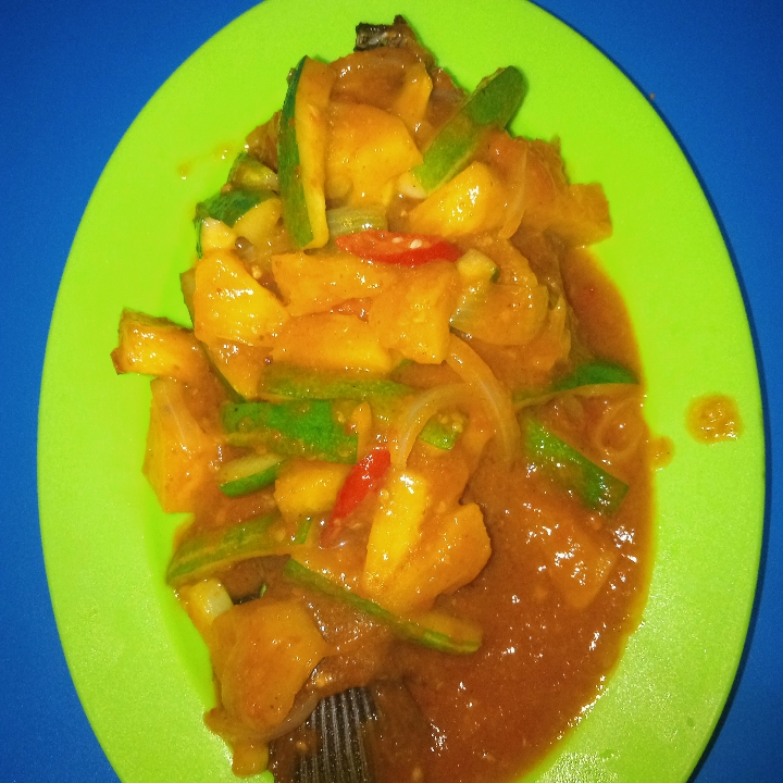 Gurame Asemanis Pedas Nanas