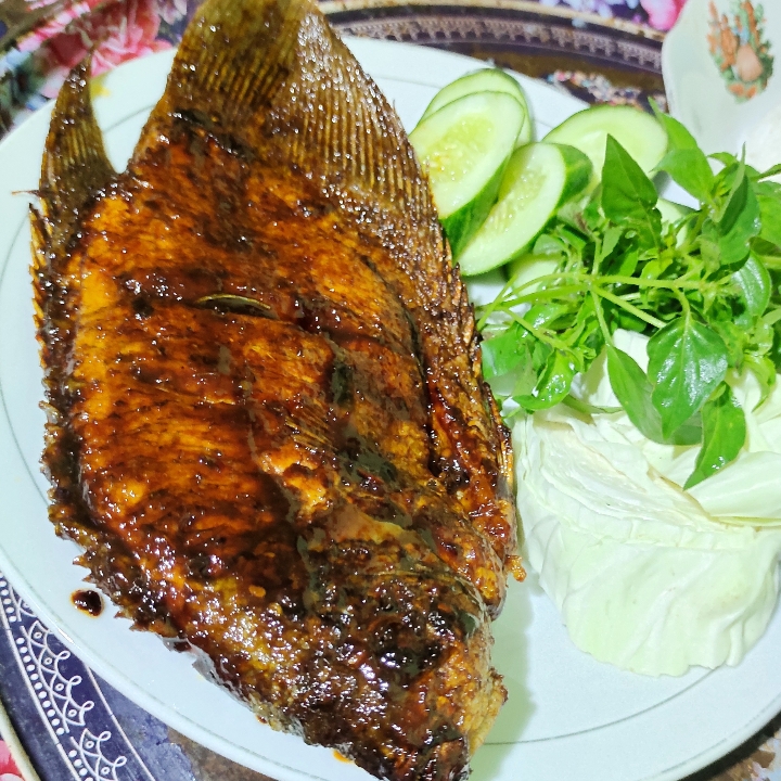 Gurame Bakar Dan Goreng