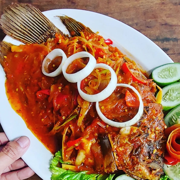 Gurame Saus Padang
