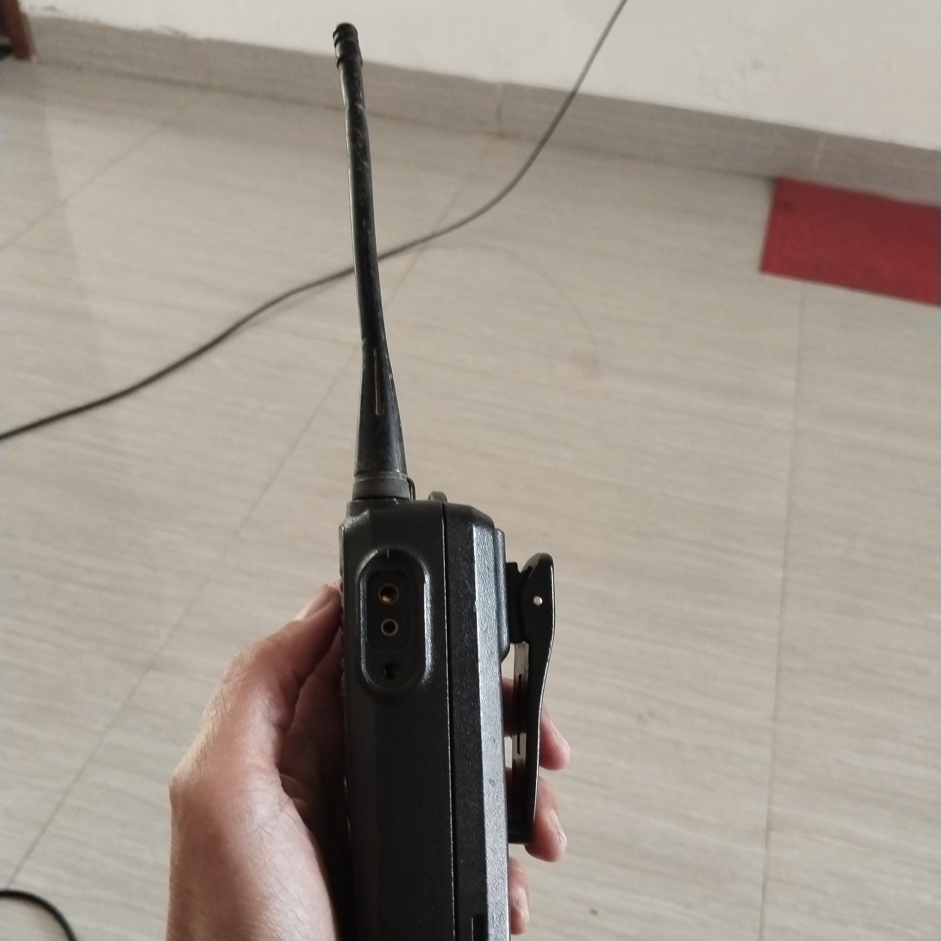 HT MOTOROLA CP1660 UHF LOW Freq350-357 Mhz