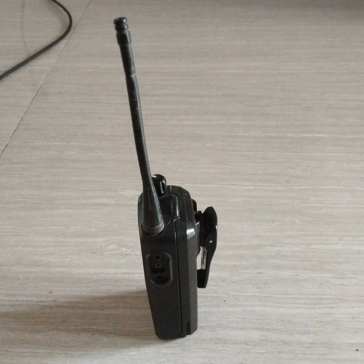 HT MOTOROLA CP1660 UHF LOW Freq350-357 Mhz 4