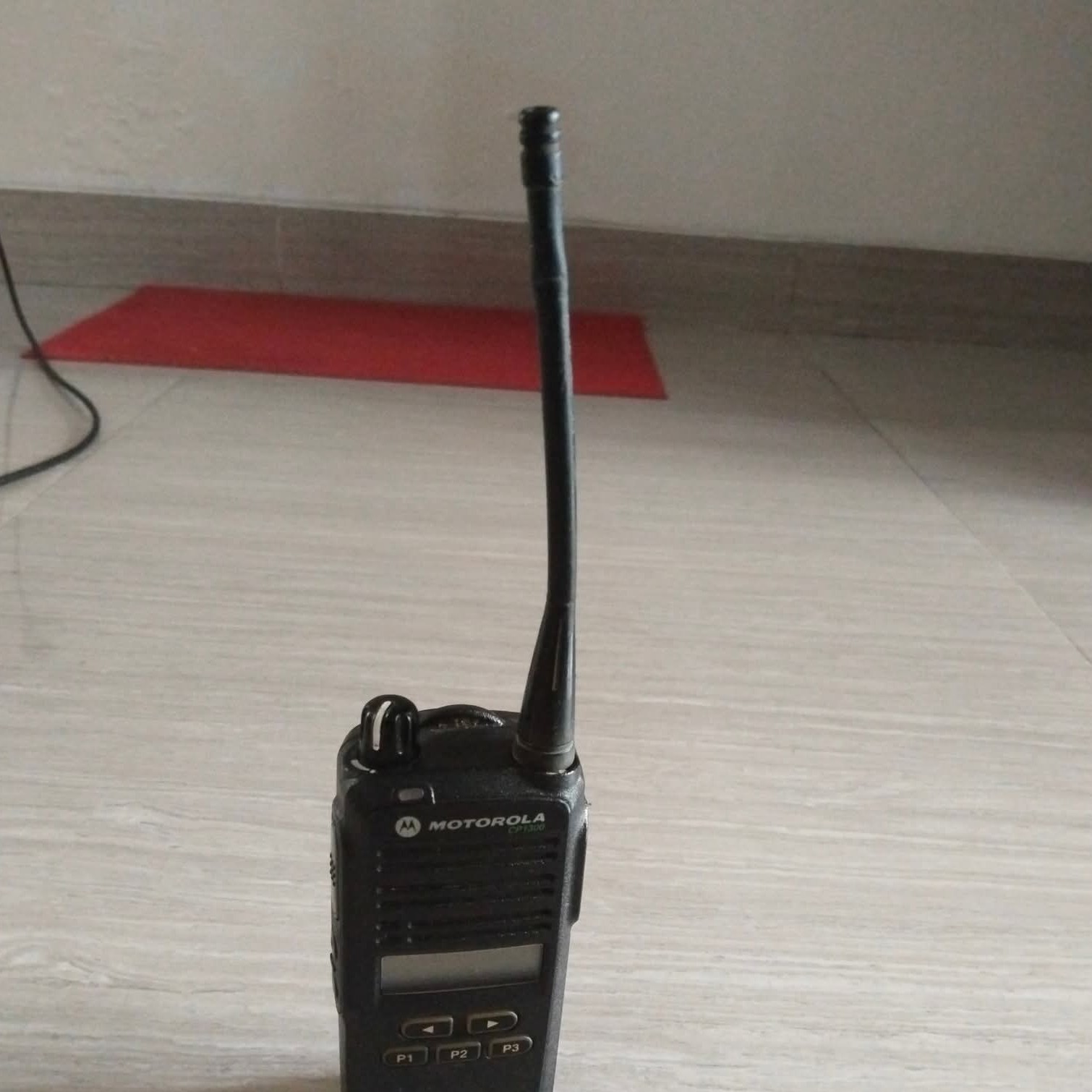 HT MOTOROLA CP1660 UHF LOW Freq350-357 Mhz 5