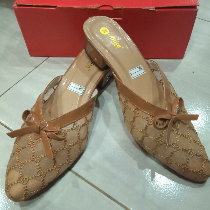 Hak Anisa Bapau 
