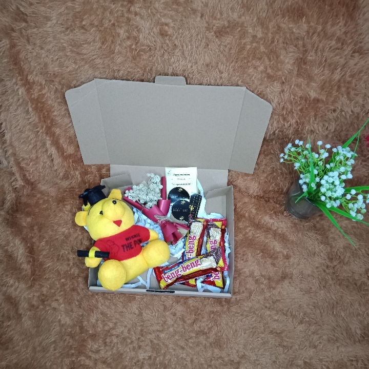 Hampers 2