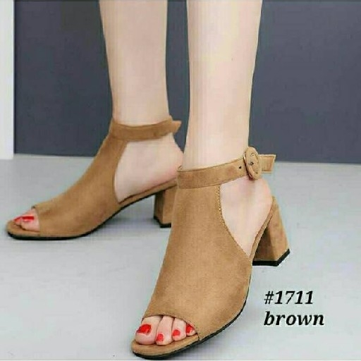 Heels AG 42 Tan Hak Tahu