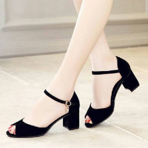 Heels Suede Hak Tahu