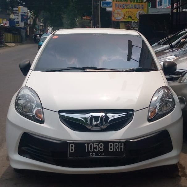 Honda Brio Putih Matic CBU Thn 2012