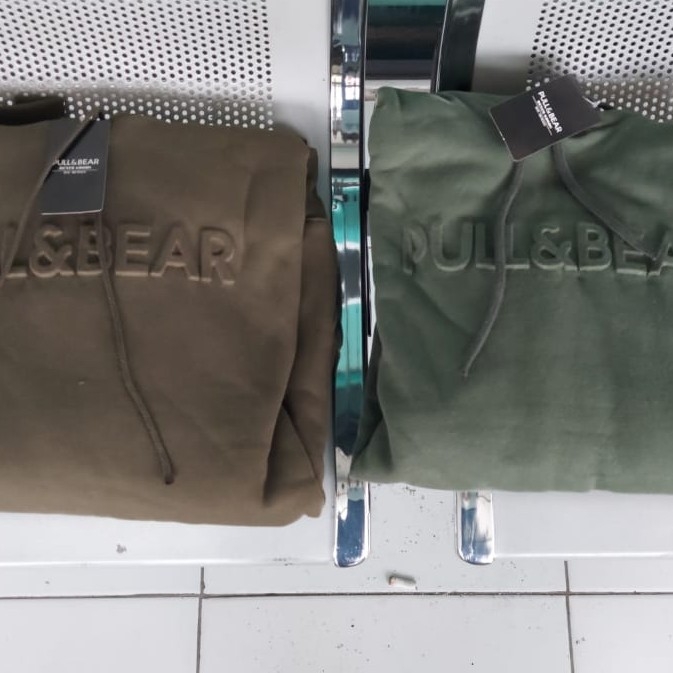 Hoodie PullBear Embose 4