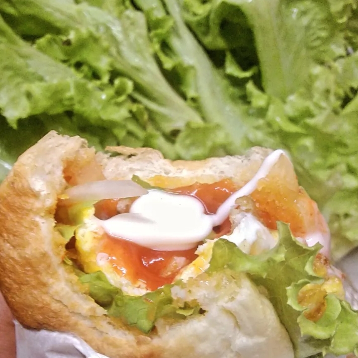 Hotdog Telur