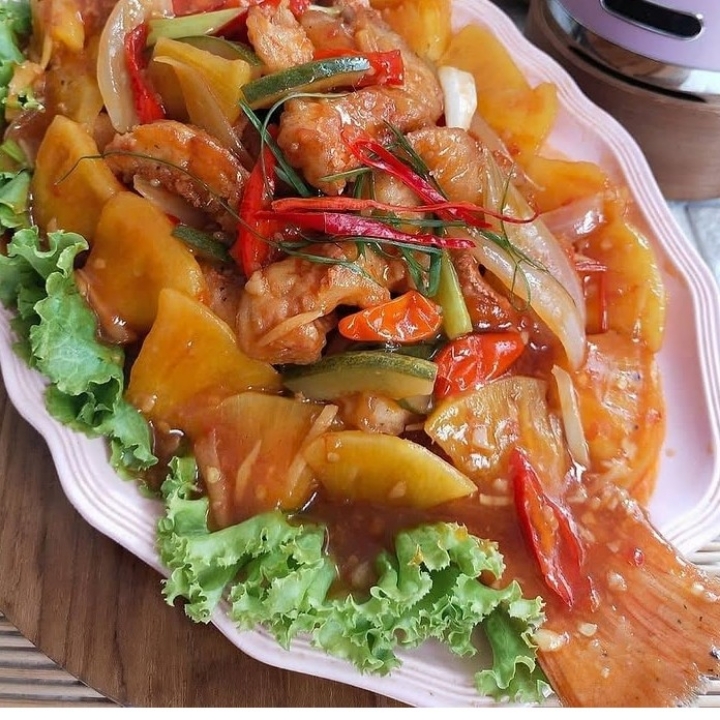 IKAN ASAM MANIS NILA
