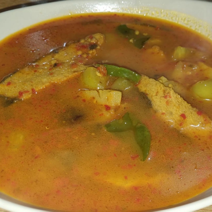 IKAN ASAM PEDAS 