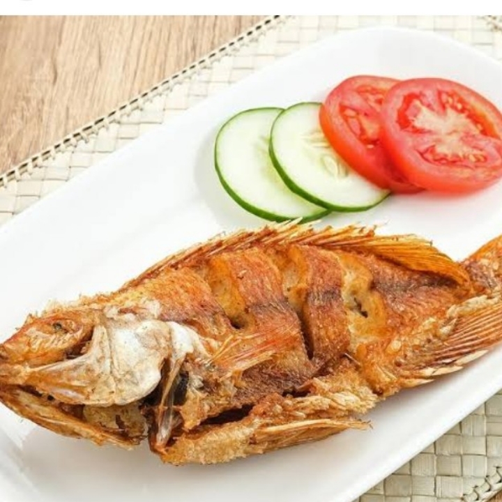IKAN NILA GORENG 