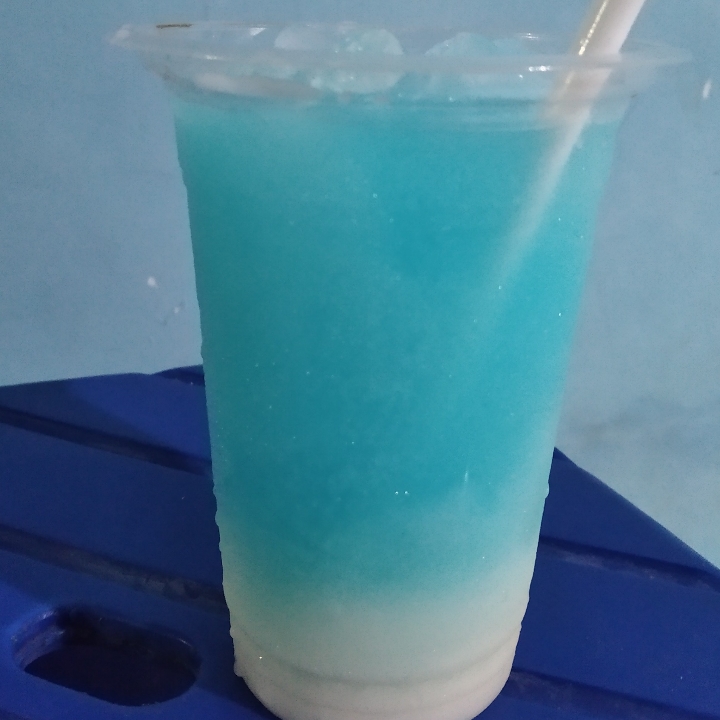 Ice Birunya Cinta