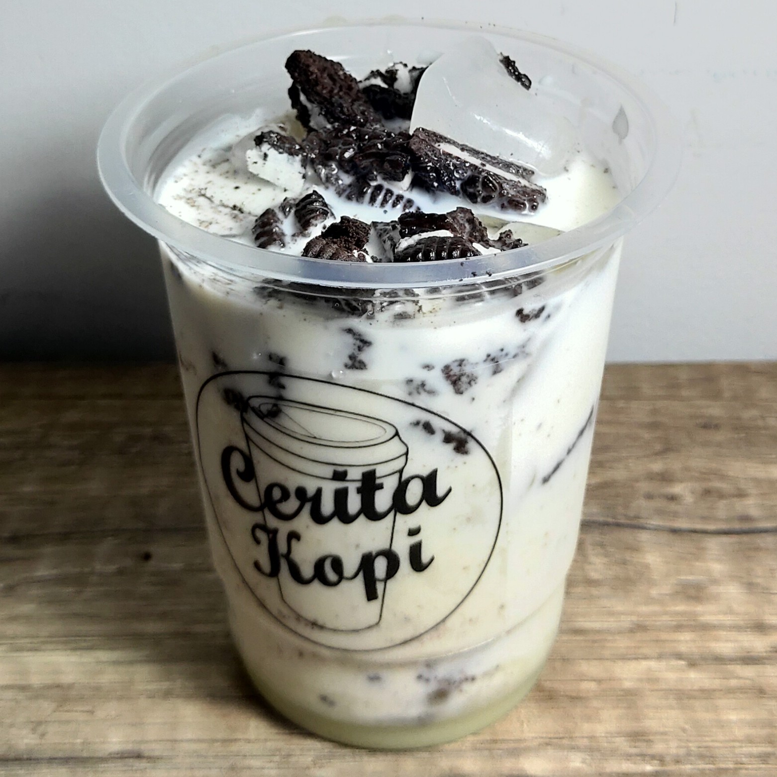 Ice Fresh Milk with Oreo