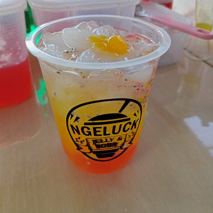 Ice Mie Jelly Jeruk