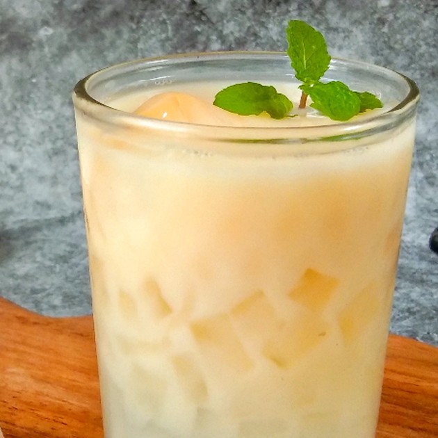 Iced Lechi Yakult