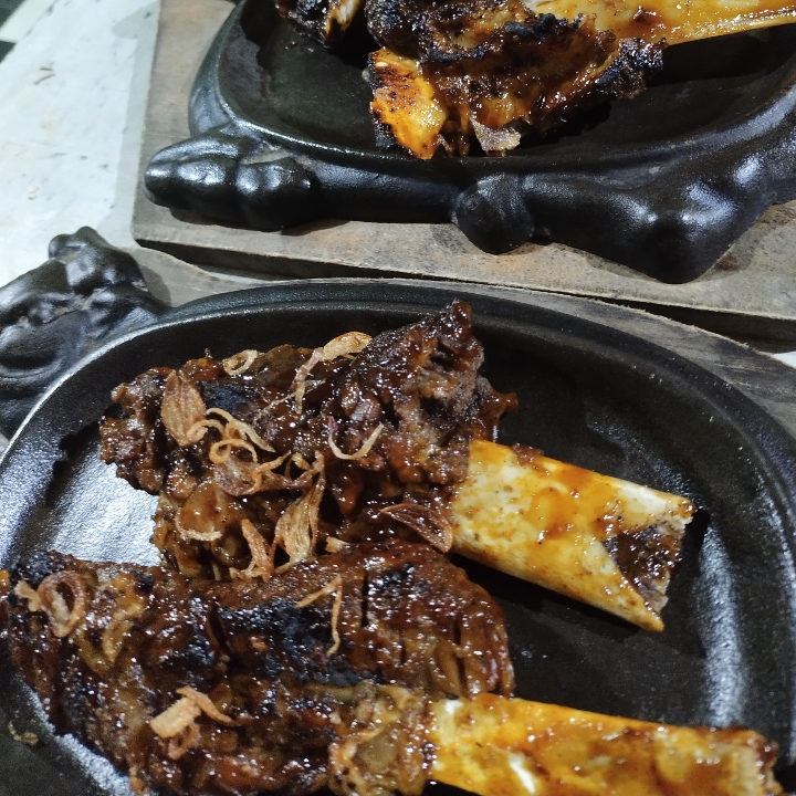 Iga Bakar Tanpa Nasi