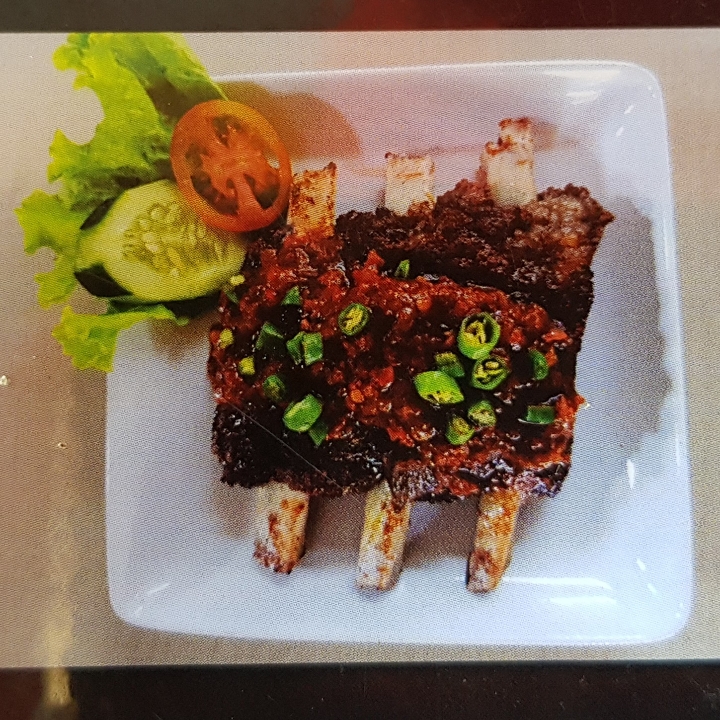 Iga Bakar babi