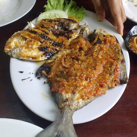 Ikan Bakar Makassar