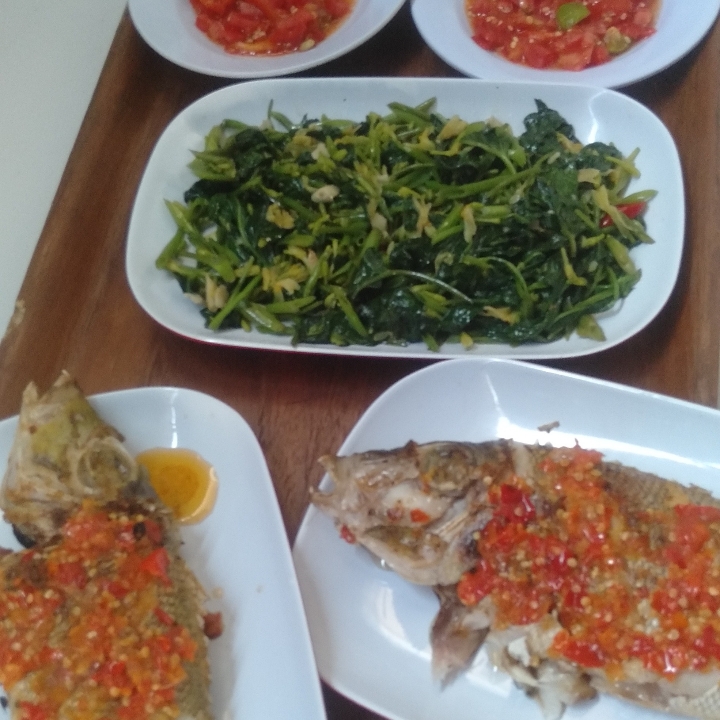 Ikan Batu Bakar Goreng
