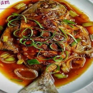 Ikan Bawal Saus Tiram