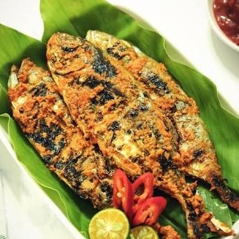 Ikan Gembung Bakar