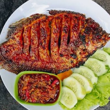 Ikan Gurame Bakar