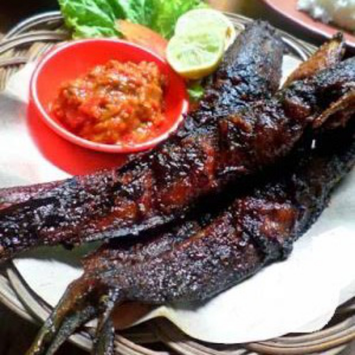 Ikan Lele Bakar