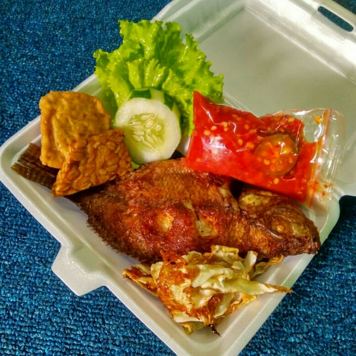 Ikan Mas Goreng Sambal Segar