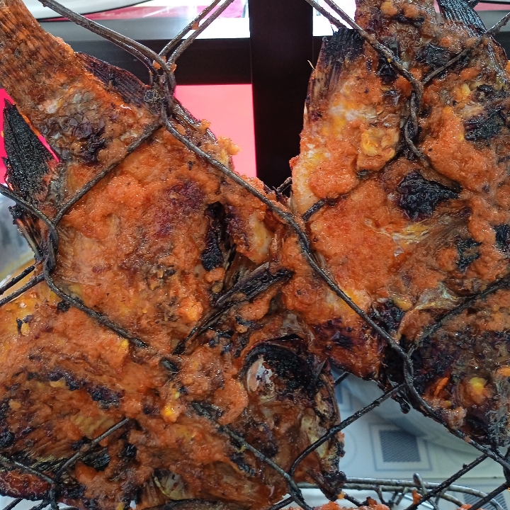 Nasi Ikan Nila Bakar
