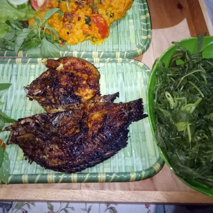 Ikan Nila bakar