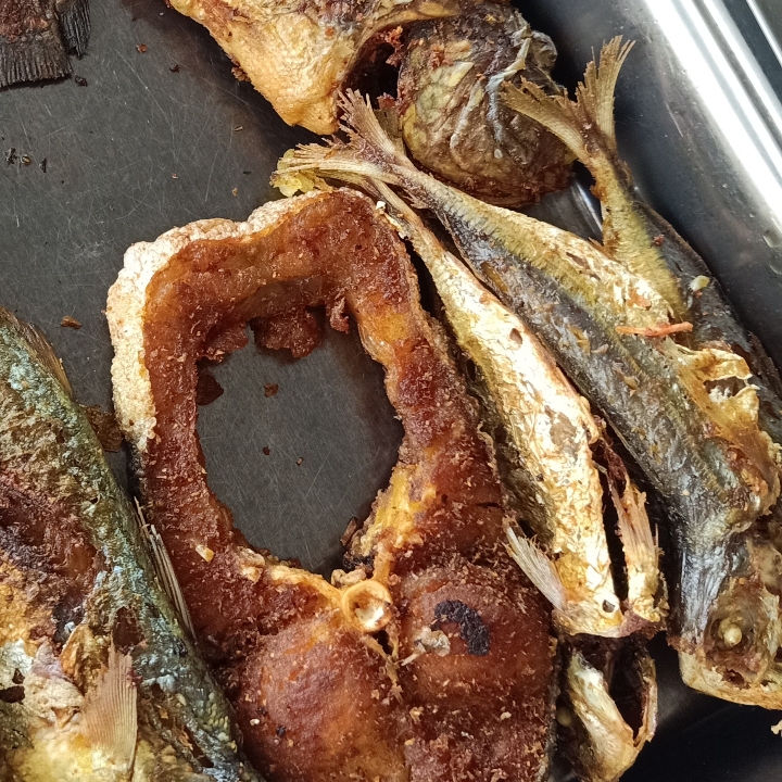 Ikan Pindang Goreng