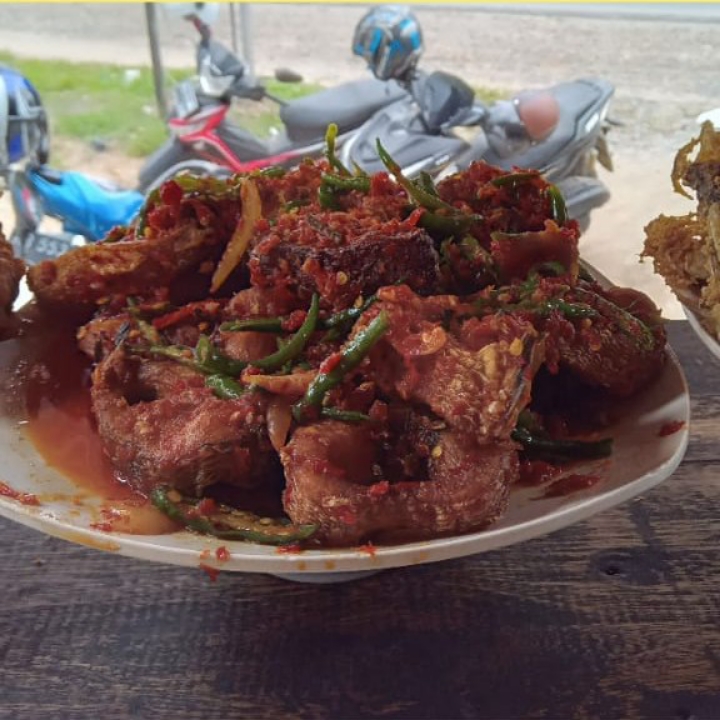 Ikan Toman Sambal