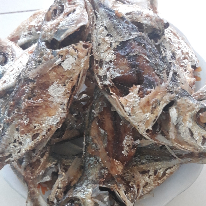 Ikan laut Goreng Pake Nasi