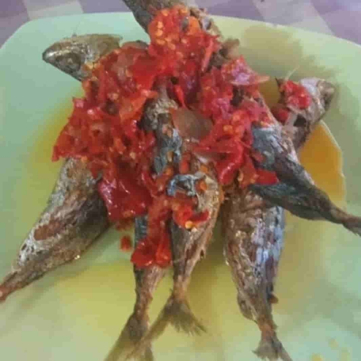 Ikan sambal 1 porsi