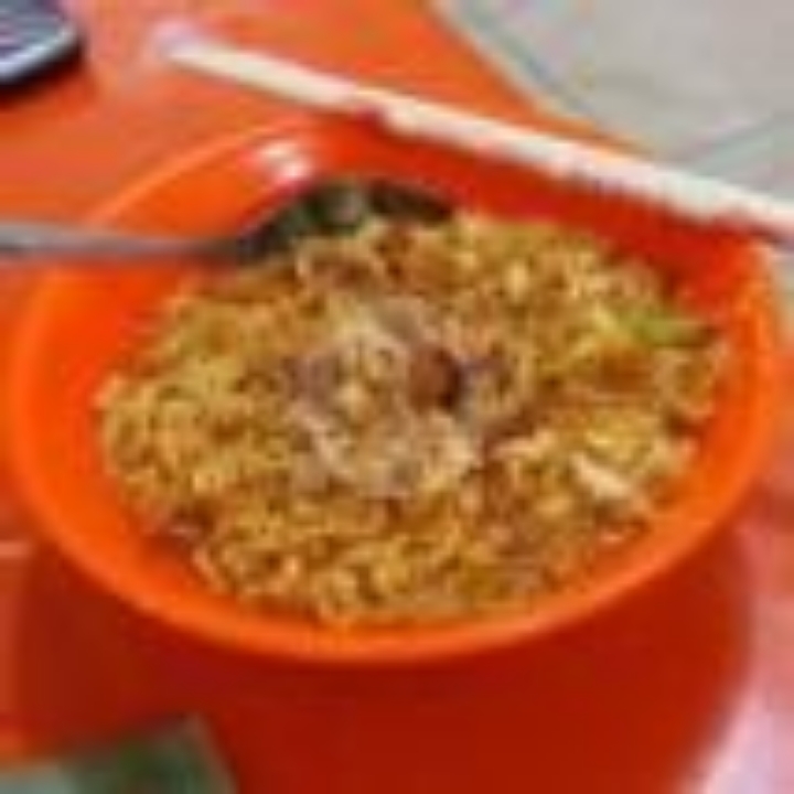 Indomie Becek Sosistelor