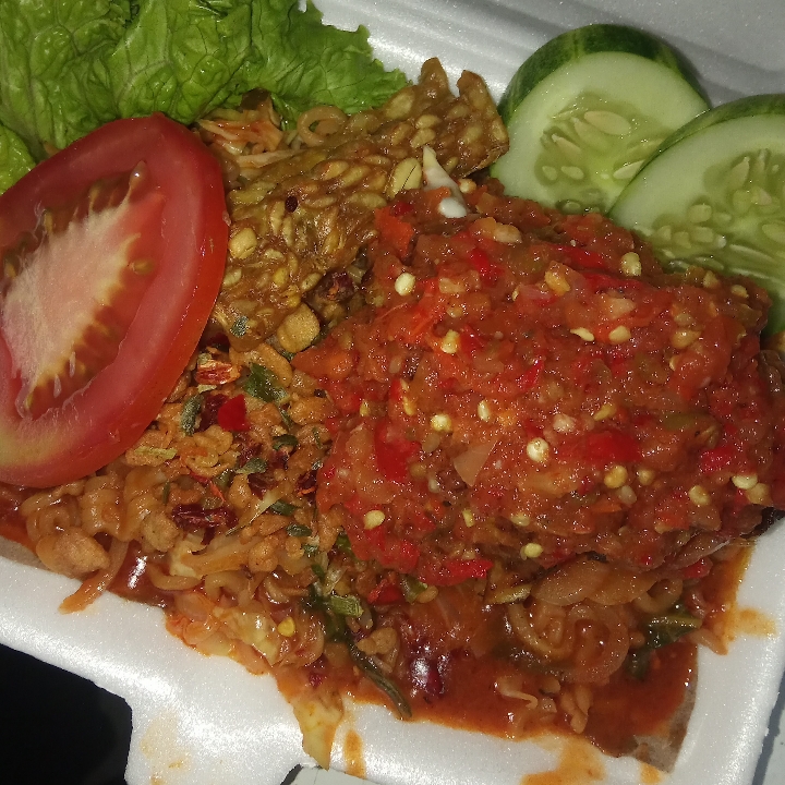 Indomie  Ayam Geprek