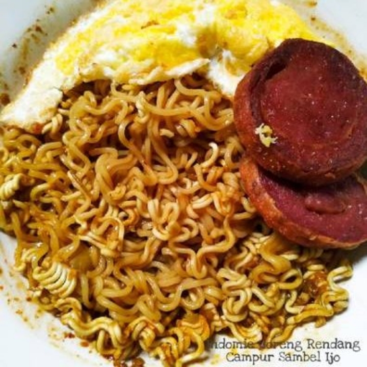 Indomie Goreng Rendang