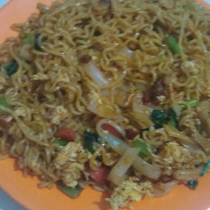 Indomie Goreng Tumis